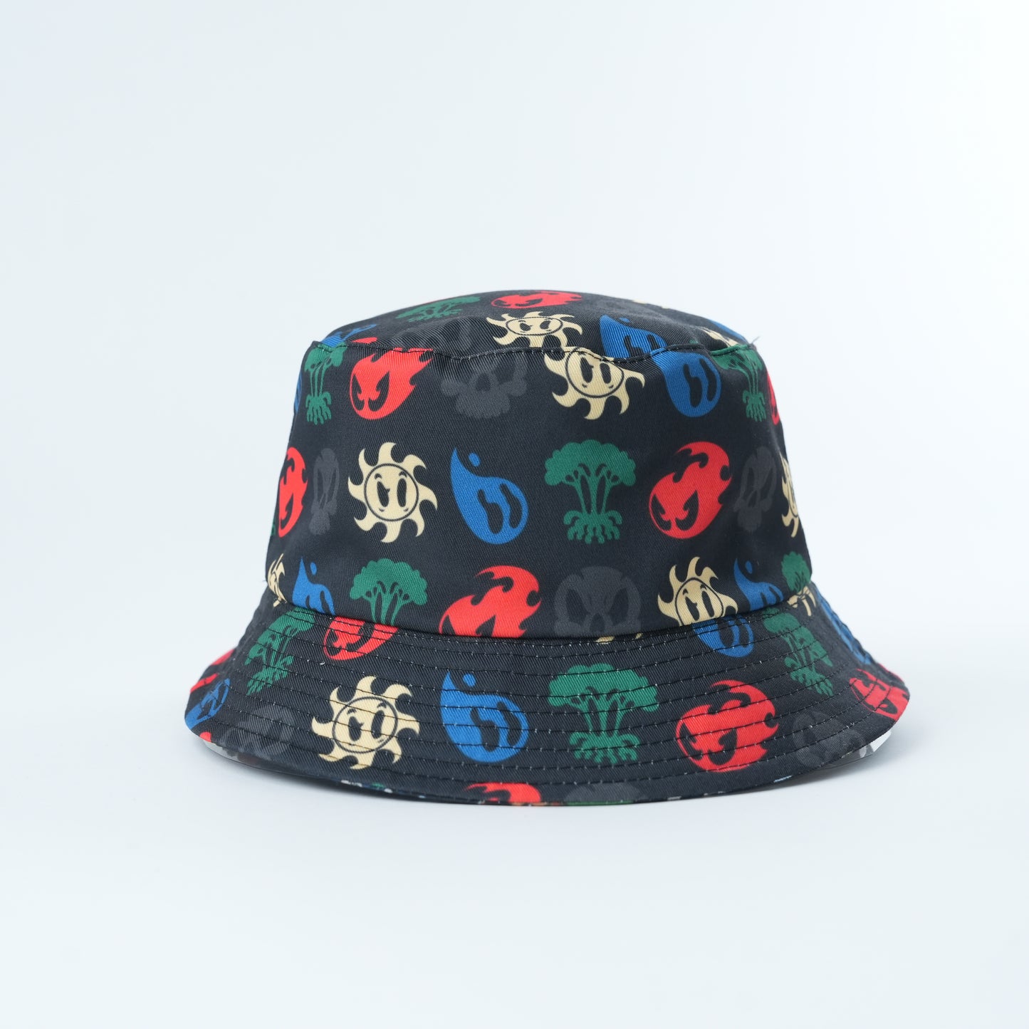 COMMANDER MANA REVERSIBLE BUCKET HAT